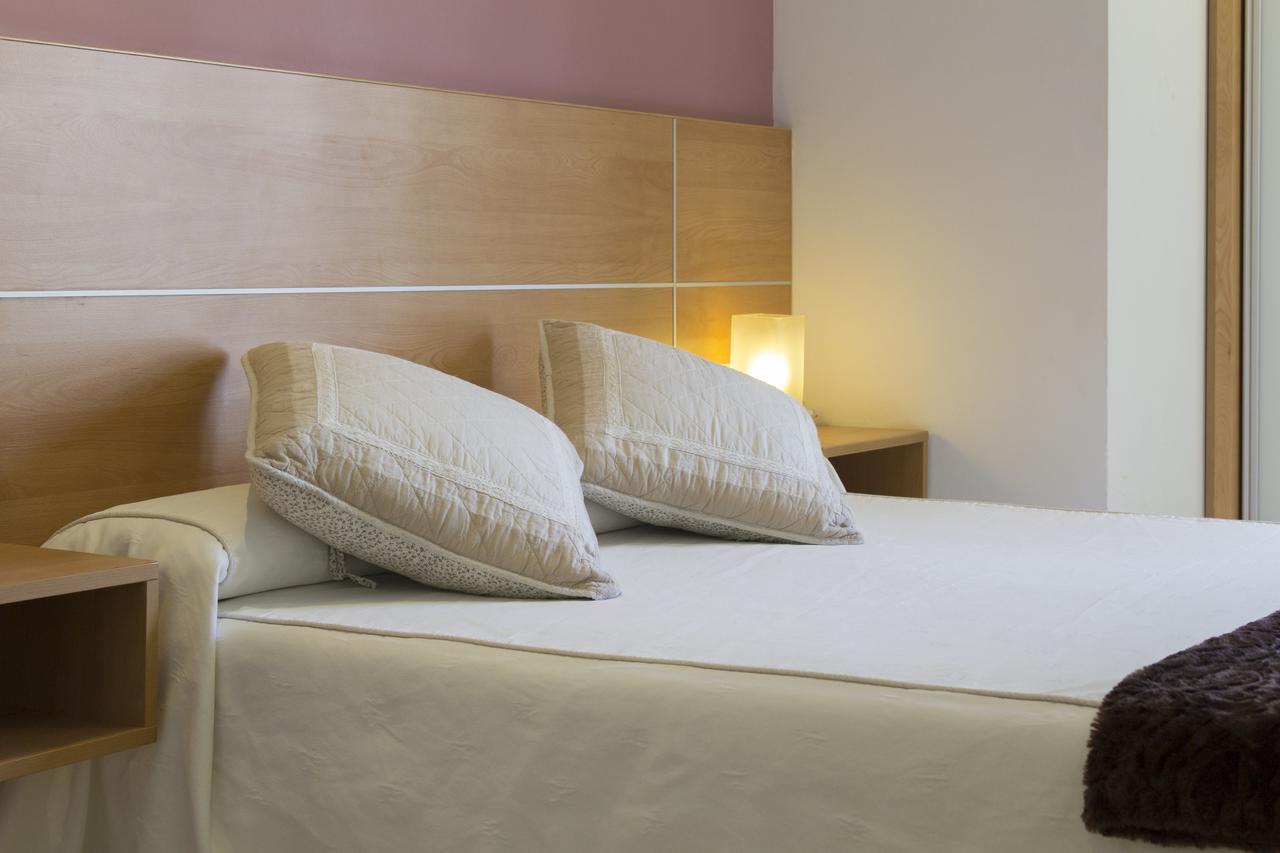 Ekia Pentsioa Hotel Zarautz Eksteriør billede